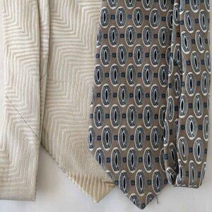 Set of 2 Men’s Silk Neck Ties: DONNA KARAN, LIBERTY of LONDON